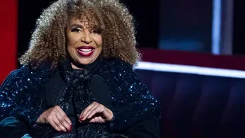 Remembering Roberta Flack: 8 Timeless Hits to Salute an Unrivaled Talent