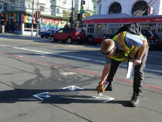 Preparing for B.A.R. founding publisher’s plaque